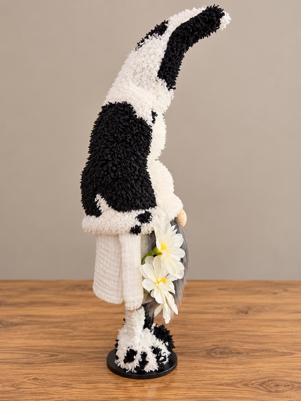 Farmhouse Cow Print Daisy Gnome