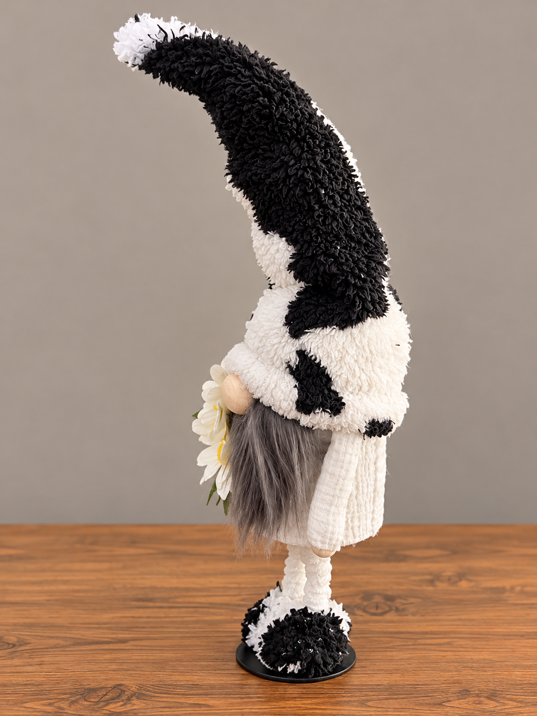 Farmhouse Cow Print Daisy Gnome